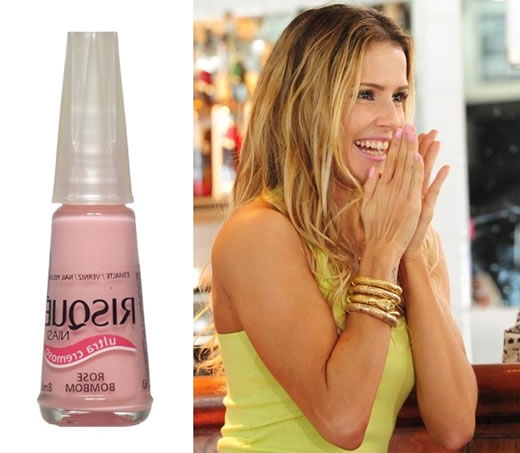 Esmalte Deborah Secco de Insensato Coração