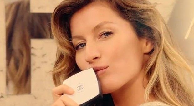 Gisele Cosméticos Chanel