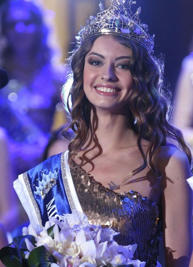 Vladislava Verner Miss Universo Neve 2013