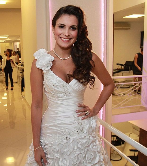 Kamilla Salgado de Vestido de Noiva