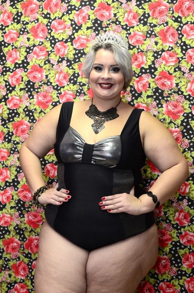 Thaís Oliveira Plus Size