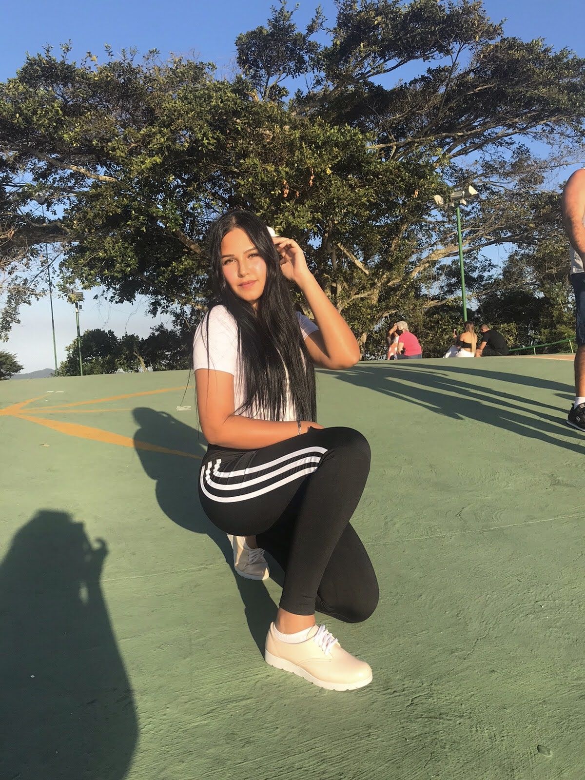  Larissa