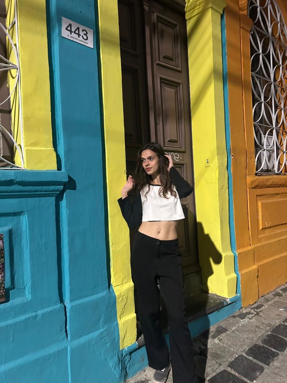  Ana