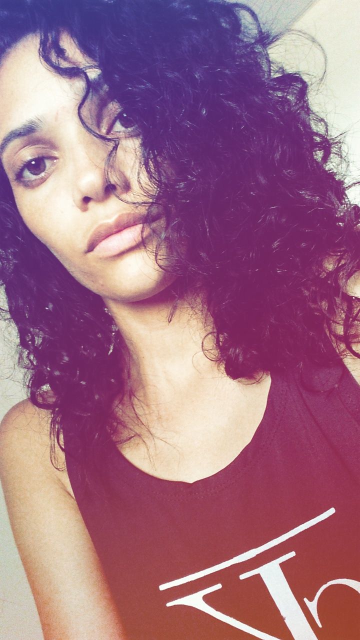  Aline